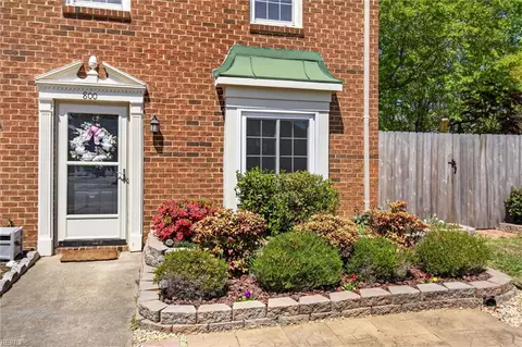 800 Mill Landing Rd, Chesapeake, VA 23322