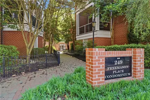 249 W Freemason St #205, Norfolk, VA 23510