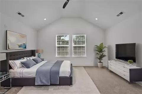 Bedroom - 633 Homestead Ave, Hampton, VA 23661 photo 7 of 9