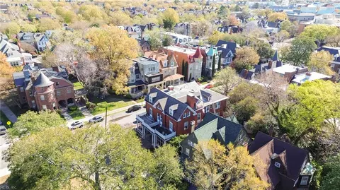 324 Colonial Ave, Norfolk, VA 23507