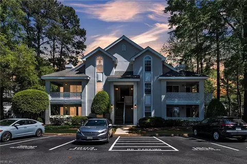 725 Inlet Quay Quay #C, Chesapeake, VA 23320