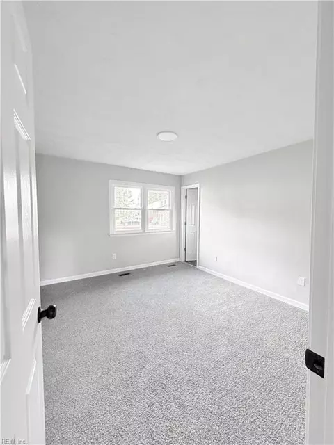 Bedroom - 4 Edith Key St, Hampton, VA 23666 photo 1 of 1