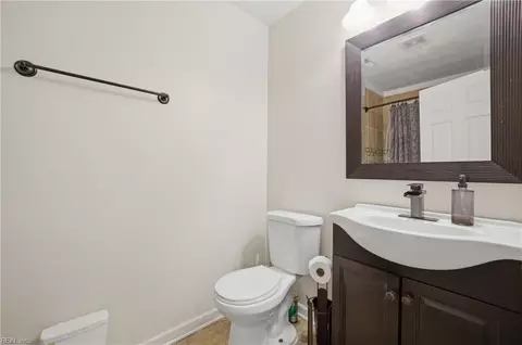 Bath - 1632 Old Buckroe Rd, Hampton, VA 23664 photo 1 of 2