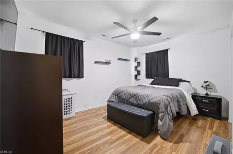 Bedroom - 1632 Old Buckroe Rd, Hampton, VA 23664 photo 1 of 2