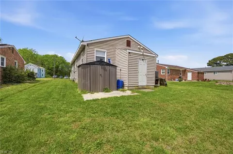 Exterior - 1632 Old Buckroe Rd, Hampton, VA 23664 photo 6 of 6