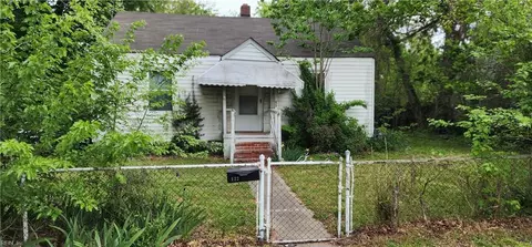 132 Roland Dr, Hampton, VA 23669