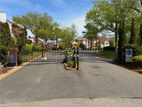 Other - 705 Charthouse Cir, Hampton, VA 23664 photo 21 of 23