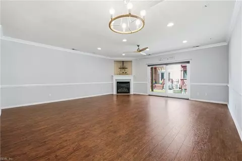 Living - 705 Charthouse Cir, Hampton, VA 23664 photo 1 of 2