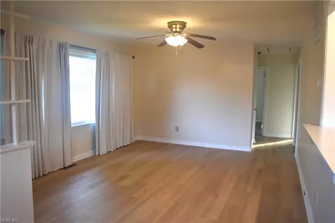 Living - 1517 Slater Ave, Hampton, VA 23664 photo 2 of 3