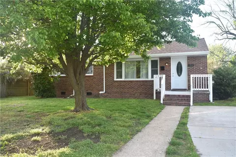 Exterior - 1517 Slater Ave, Hampton, VA 23664 photo 2 of 6