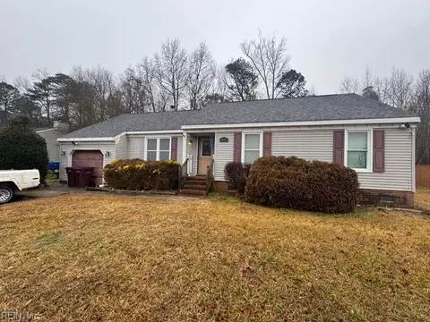 616 Appaloosa Trl, Chesapeake, VA 23324