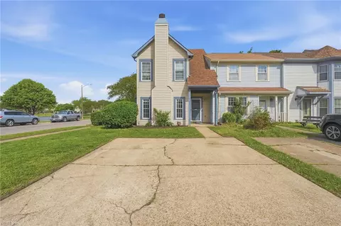 4501 Greyedge Dr, Virginia Beach, VA 23462
