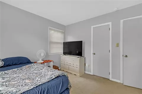 Bedroom - 45 Philmont Dr, Hampton, VA 23666 photo 7 of 7