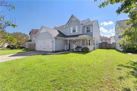 521 Summer Lake Ln, Virginia Beach, VA 23454