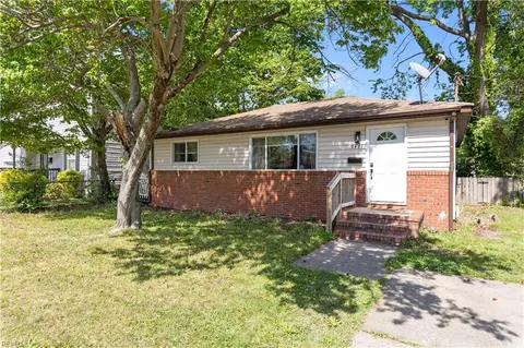 2420 Wyoming Ave, Norfolk, VA 23513
