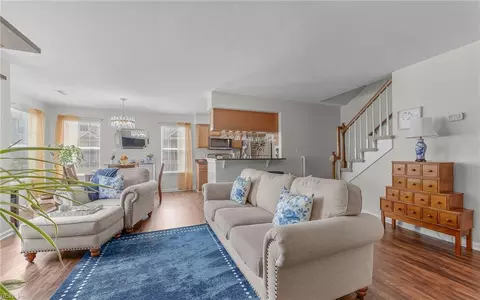 717 Whistling Swan Dr, Virginia Beach, VA 23464