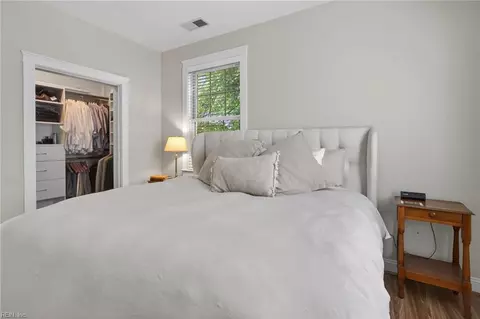 Bedroom - 435 E Freemason St #1B, Norfolk, VA 23510 photo 2 of 3