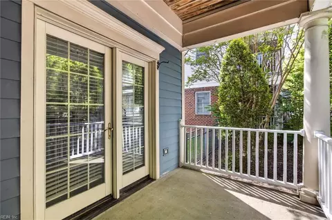 Exterior - 435 E Freemason St #1B, Norfolk, VA 23510 photo 3 of 4