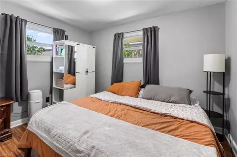Bedroom - 131 Jordan Dr, Hampton, VA 23666 photo 1 of 5