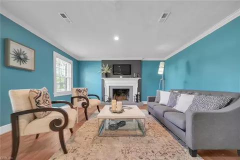 1600 Great Bridge Blvd, Chesapeake, VA 23320