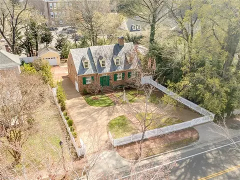 321 Henry St N, Williamsburg, VA 23185