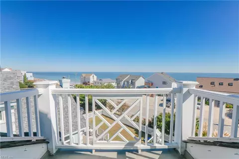 View/Area - 7 Channel Ln, Hampton, VA 23664 photo 1 of 2