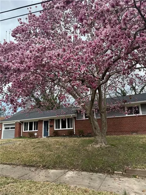 803 Townsend Ct, Norfolk, VA 23502