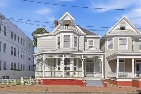 444 Dinwiddie St, Portsmouth, VA 23704