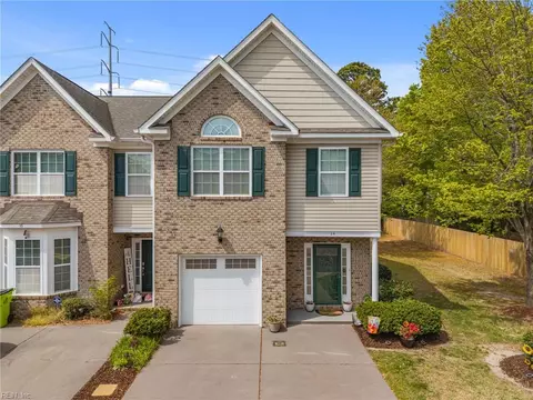 14 Rutland Dr, Hampton, VA 23666