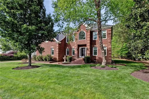 700 Water Fowl Dr, Yorktown, VA 23692