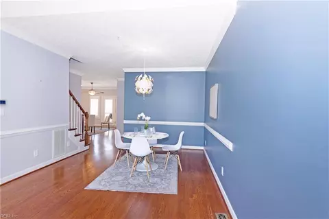 Dining - 73 Mizzen Cir, Hampton, VA 23664 photo 2 of 2