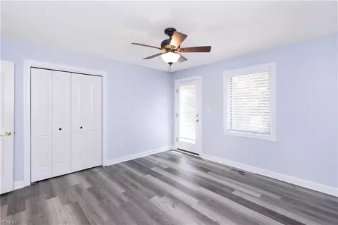 Bedroom - 73 Mizzen Cir, Hampton, VA 23664 photo 2 of 4