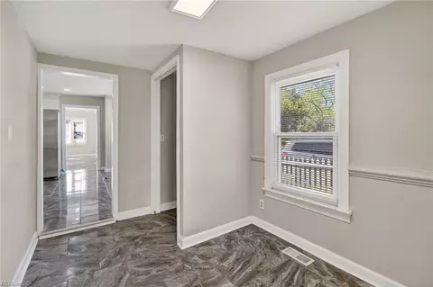 Entry Way - 2747 Jamestown Ave, Hampton, VA 23661 photo 4 of 4