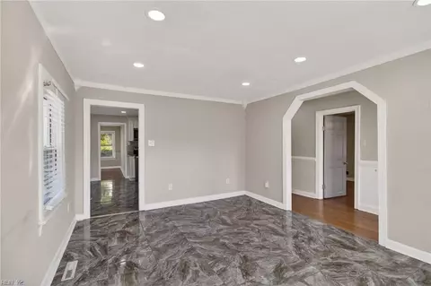 Living - 2747 Jamestown Ave, Hampton, VA 23661 photo 3 of 3