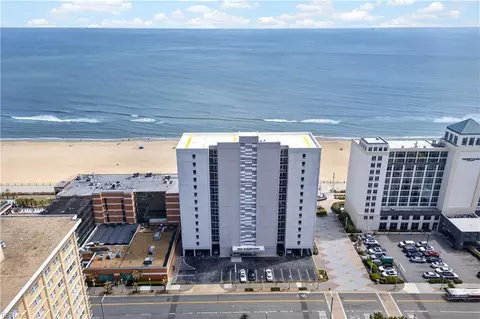 3800 Atlantic Ave #204, Virginia Beach, VA 23451
