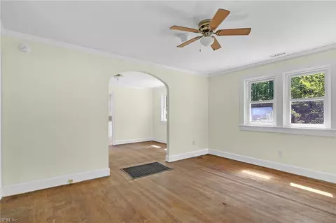 Living - 59 W Point Rd, Lancaster, VA 22503 photo 2 of 7