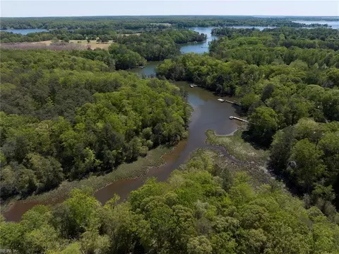 View/Area - 59 W Point Rd, Lancaster, VA 22503 photo 2 of 12