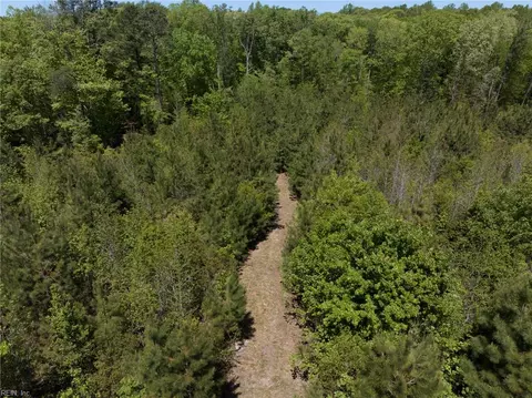 View/Area - 59 W Point Rd, Lancaster, VA 22503 photo 9 of 12