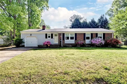 614 Martire Cir, Newport News, VA 23601