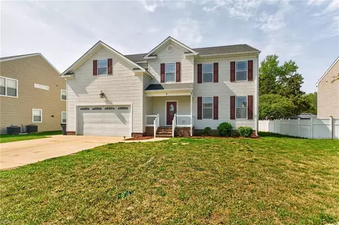 Exterior - 9 Bruins Way, Hampton, VA 23666 photo 3 of 7