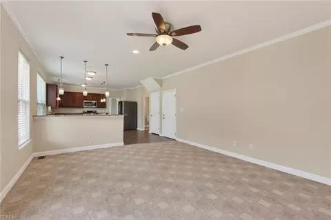 Living - 9 Bruins Way, Hampton, VA 23666 photo 8 of 8