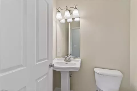Bath - 9 Bruins Way, Hampton, VA 23666 photo 1 of 7