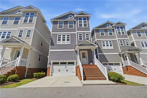 9518 3rd Bay St #117, Norfolk, VA 23518