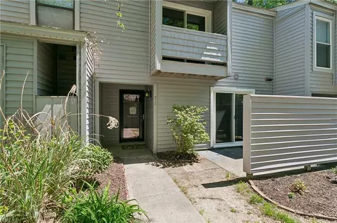 71 Summer E, Williamsburg, VA 23188