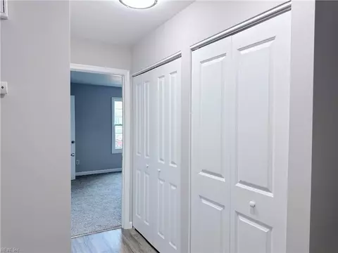 Entry Way - 255 Lantana Ln #A, Hampton, VA 23669 photo 2 of 2