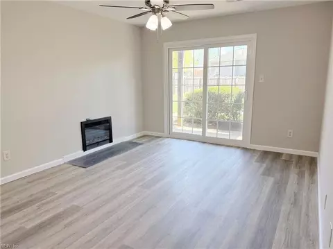 Living - 255 Lantana Ln #A, Hampton, VA 23669 photo 3 of 3