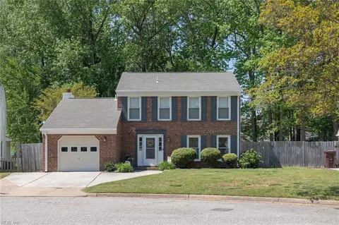 1906 Dawnee Brook Trl S, Chesapeake, VA 23320