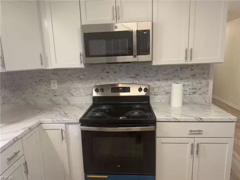 Kitchen - 4108 Wake Ave, Chesapeake, VA 23324 photo 2 of 2