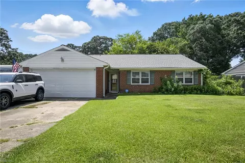 236 Haledon Rd, Chesapeake, VA 23320