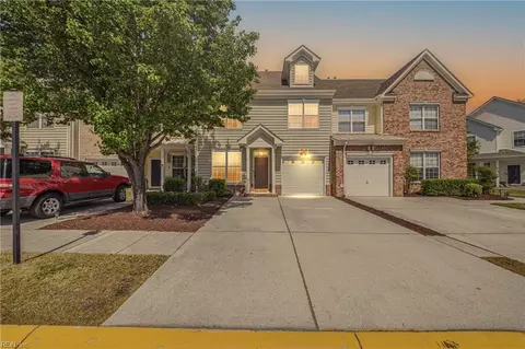 1025 Lambourne Ln, Virginia Beach, VA 23462